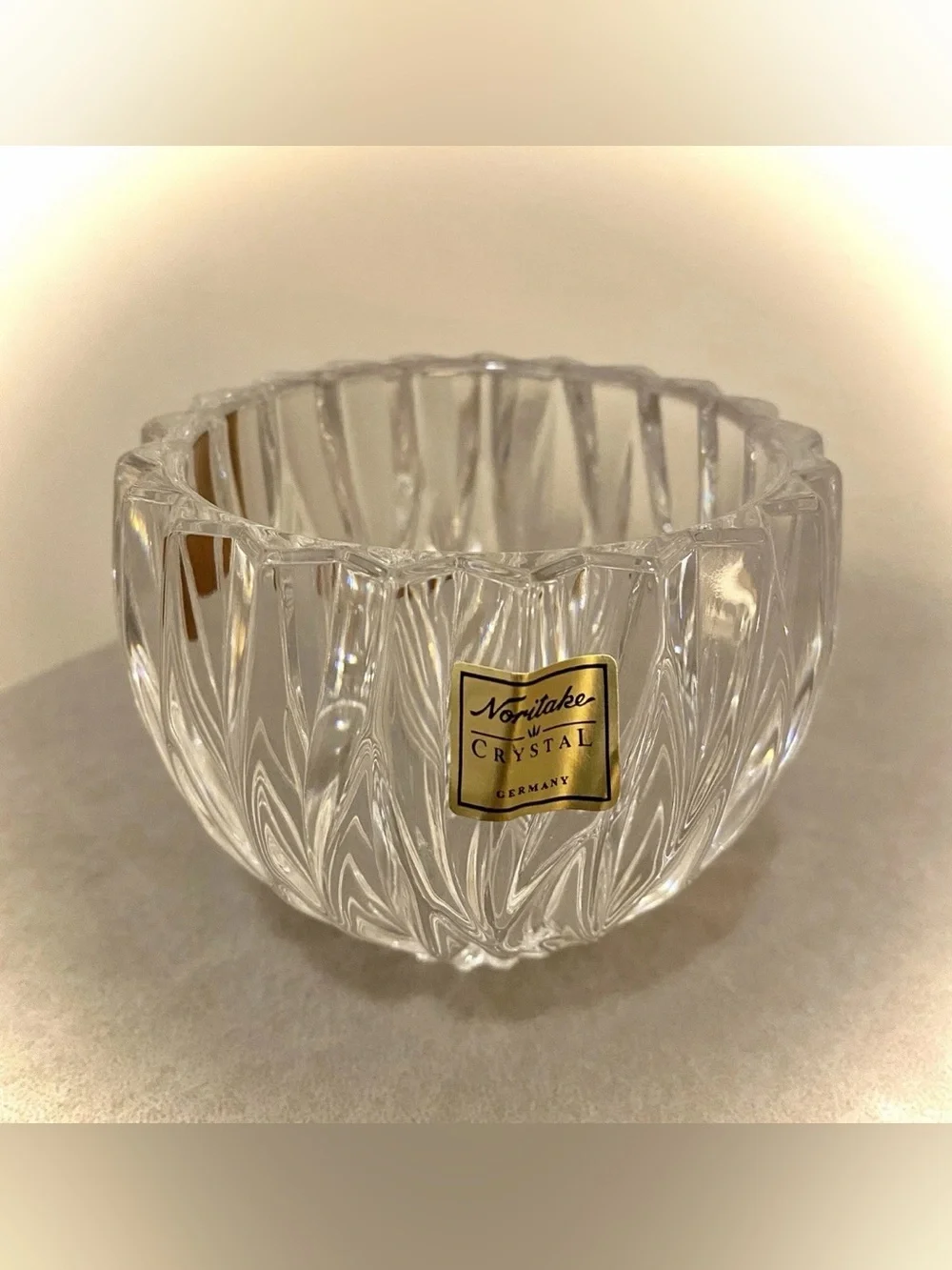 Noritake Satin Leaves Crystal Made In Germany NWOB 3 1/4